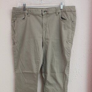 #440 Sonoma Tan Dressy Pants Size 16S